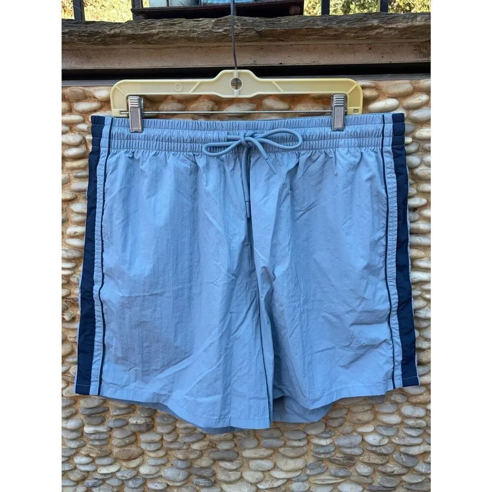 Abercrombie & Fitch Men's Blue Striped Swim Shorts Size Large. EUC! Summer Beach